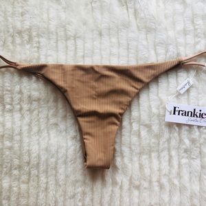 Frankie’s Bikinis- Willa Bottom (L) in sand
